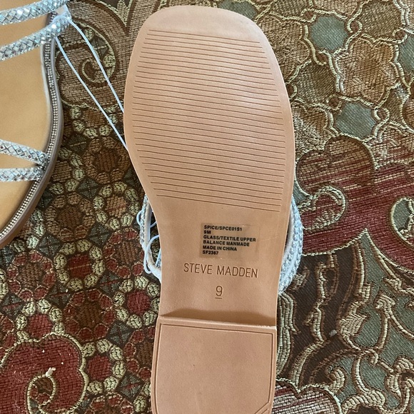Steve Madden Women's Sandals. Jeweled. Size 9 NWT - Picture 3 of 7